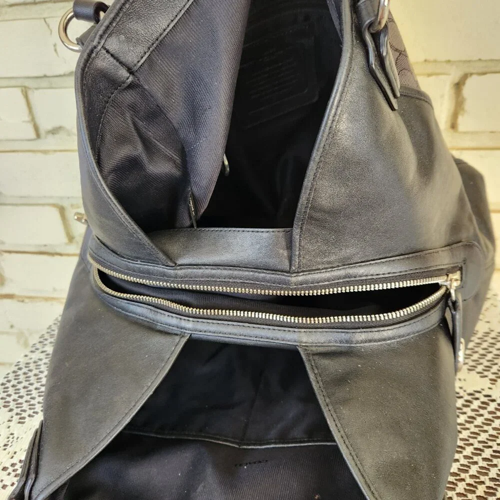 Euc Coach Edie Signature Jacquard Black Shoulder Bag Purse
